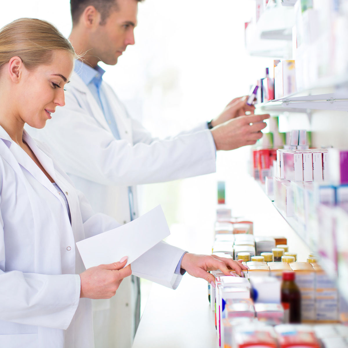 pharmacists-getting-medicine